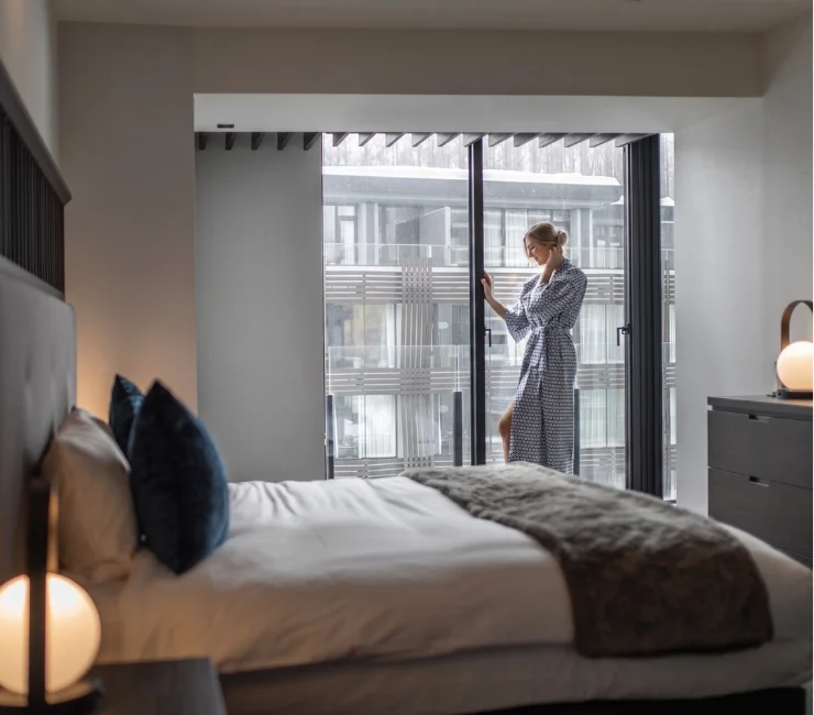 NISADE x The Luxe Nomad